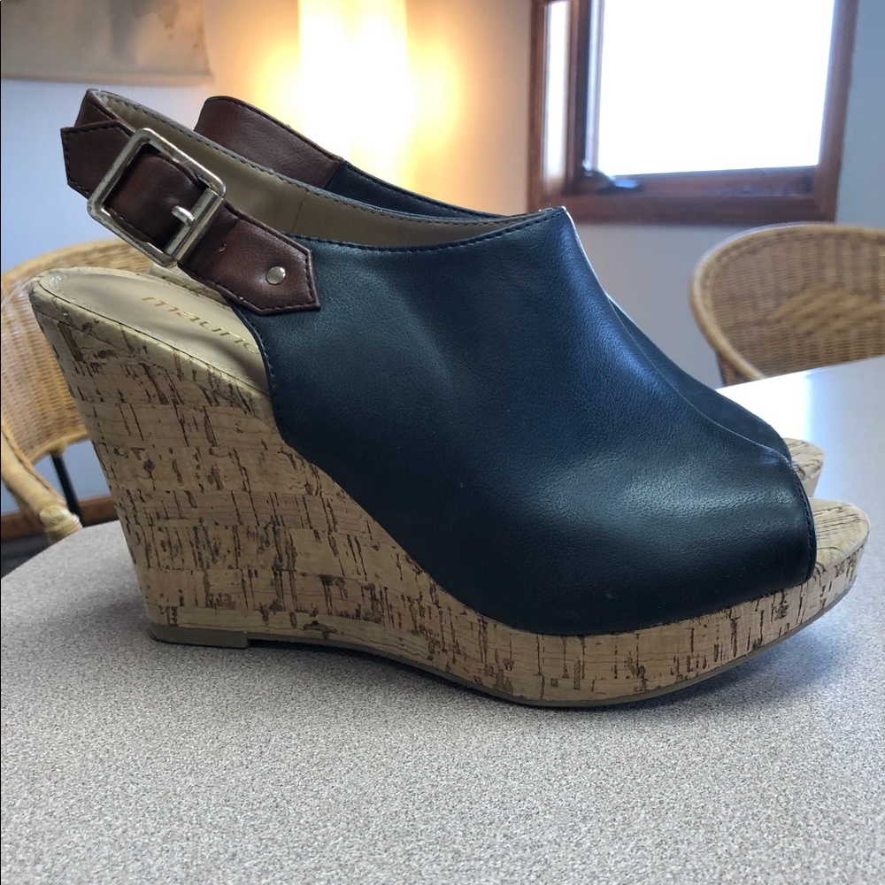 Size 8 like new shoes